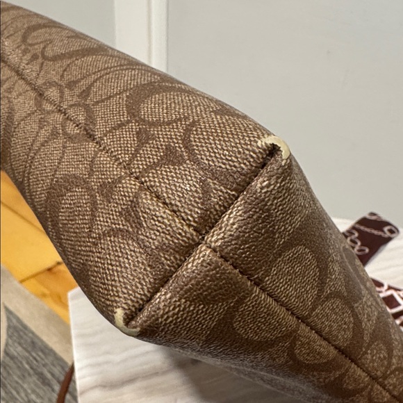 Coach Bag Signature File Brown Crossbody - Picture 8 of 17